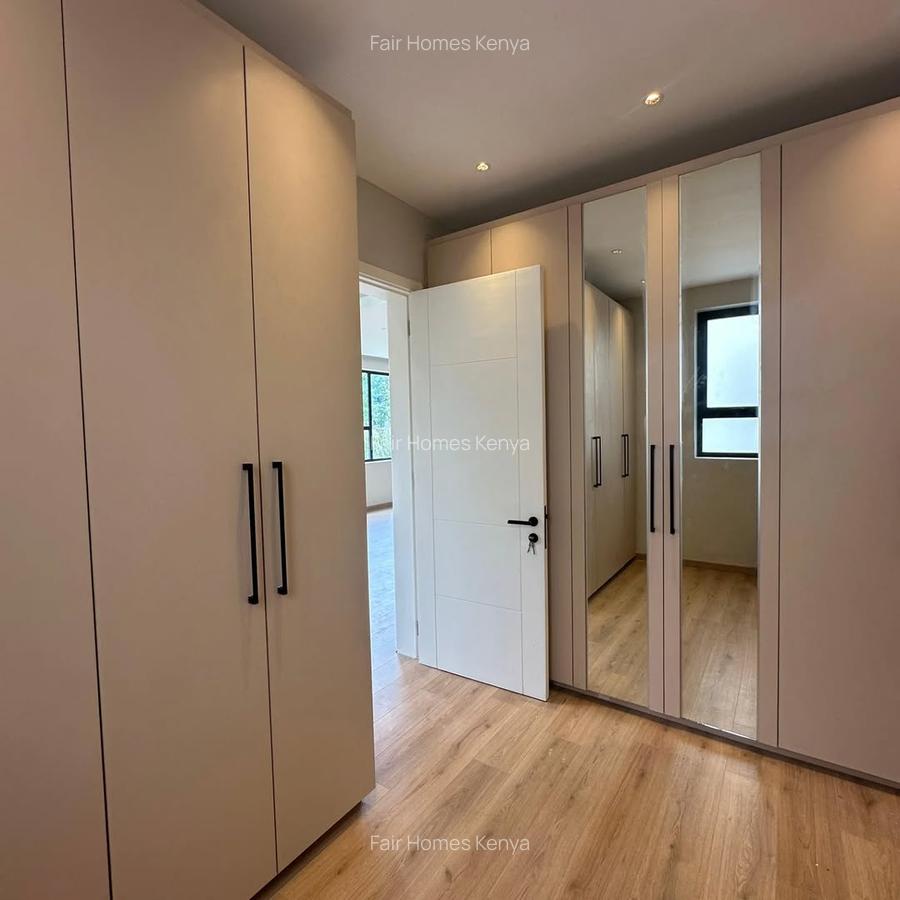 5 Bed Townhouse with En Suite at Manyani East - 9