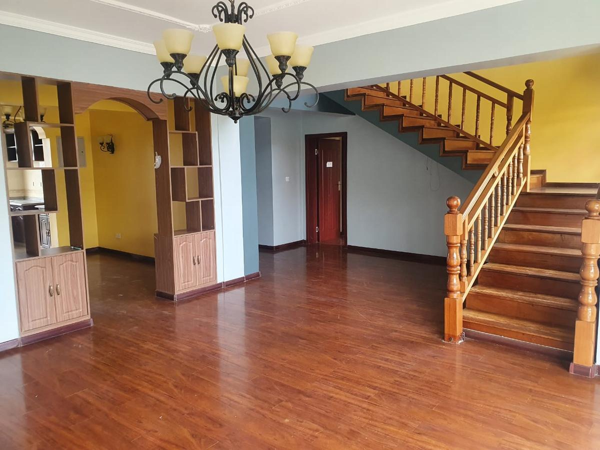 5 Bed Apartment with En Suite in Lavington - 1