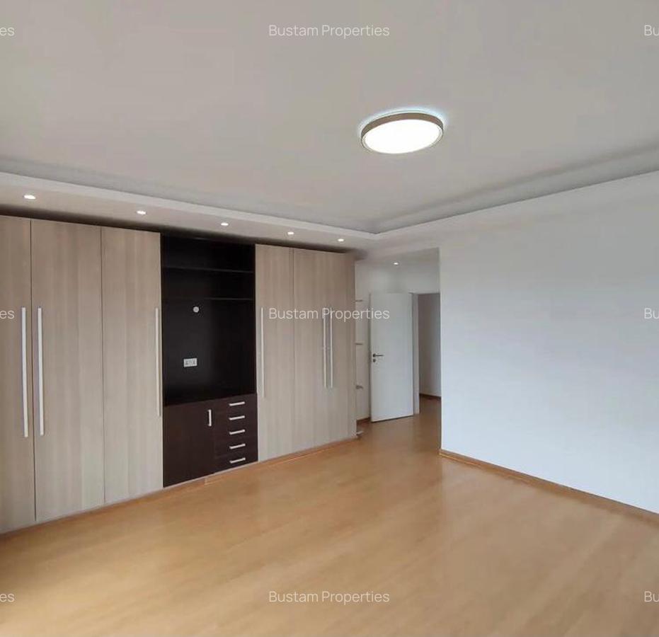 4 Bed Apartment with En Suite in Kileleshwa - 11