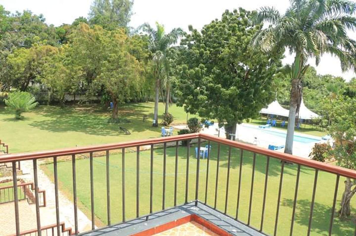 Serviced 3 Bed Apartment with En Suite in Nyali Area - 6