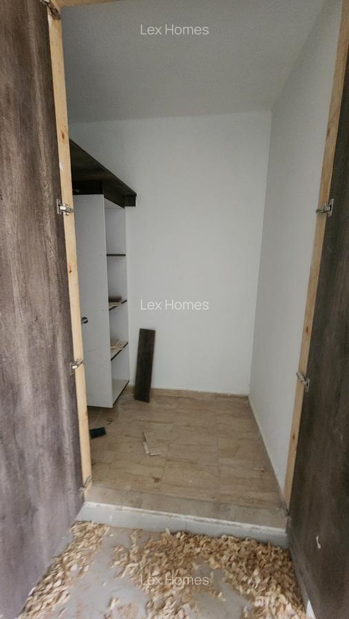 3 Bed Apartment with En Suite at Merisho Road - 18