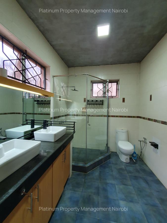 4 Bed Apartment with En Suite at Peponi Rd - 18