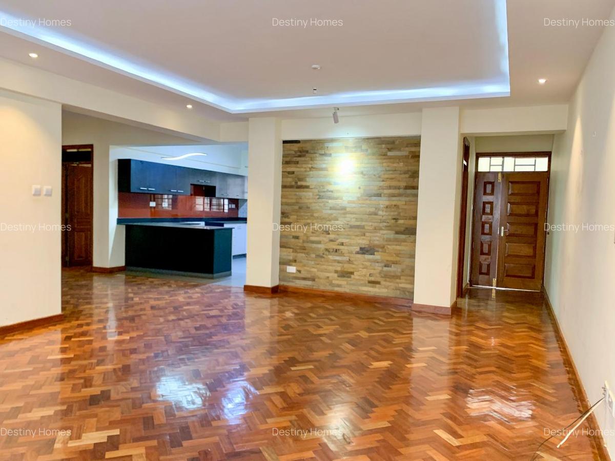 3 Bed Apartment with En Suite in Kilimani - 5
