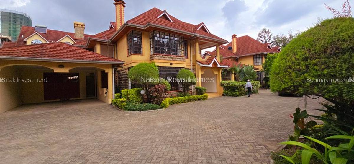 4 Bed Townhouse with En Suite at Kaputei Gardens. - 8
