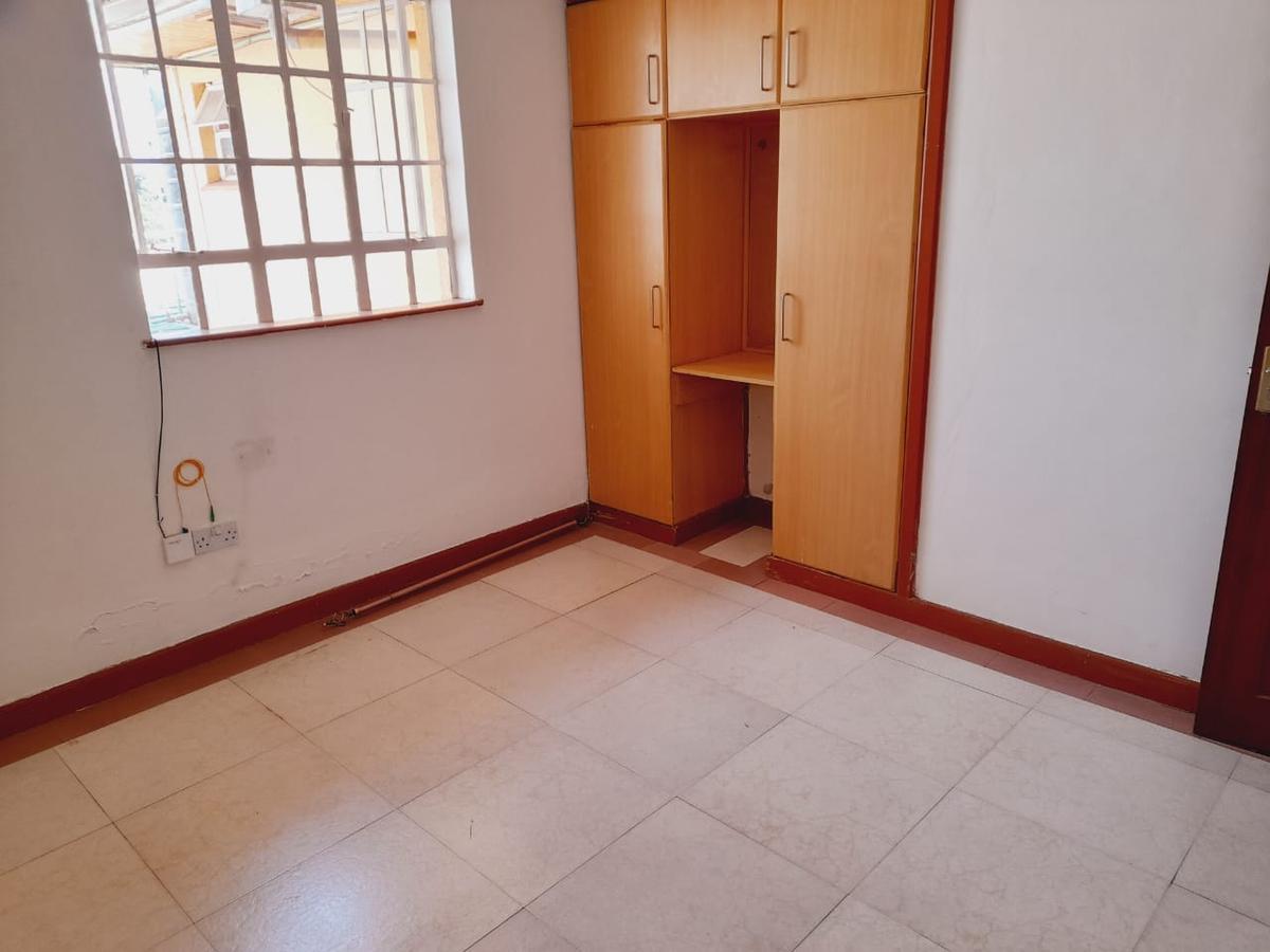 1 Bed Apartment with Backup Generator in Westlands Area - 10