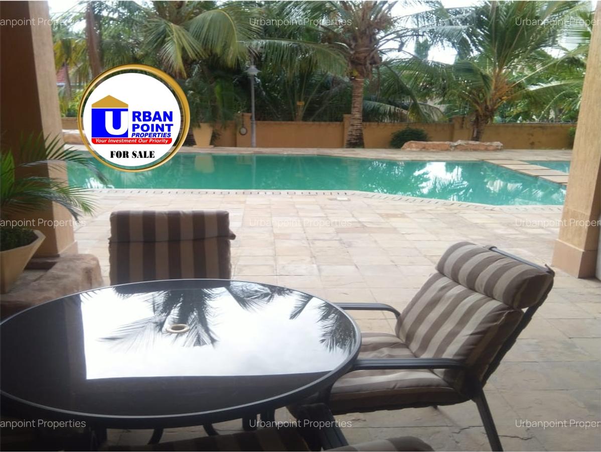 4 Bed Apartment with En Suite in Nyali Area - 9