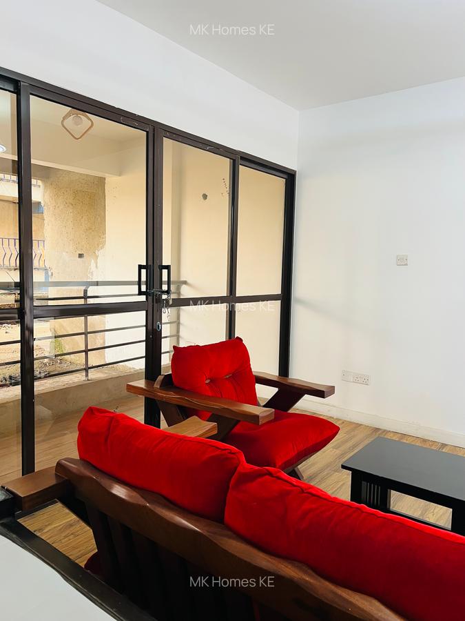 Studio Apartment with En Suite at Safari Park - 8