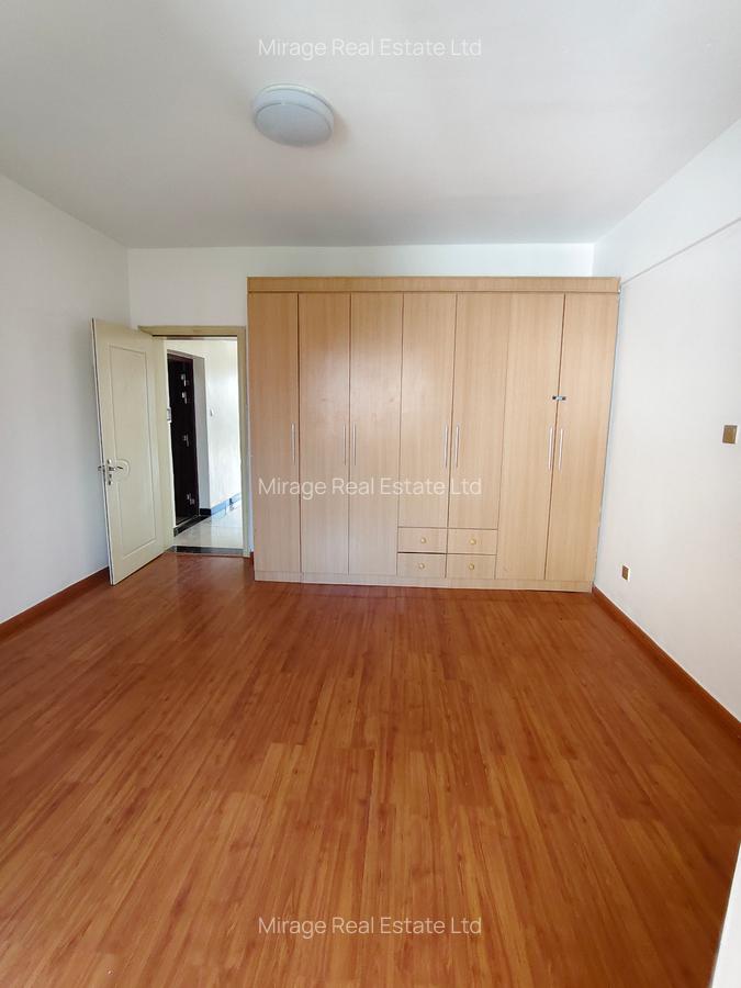 3 Bed Apartment with Swimming Pool in Kileleshwa - 6