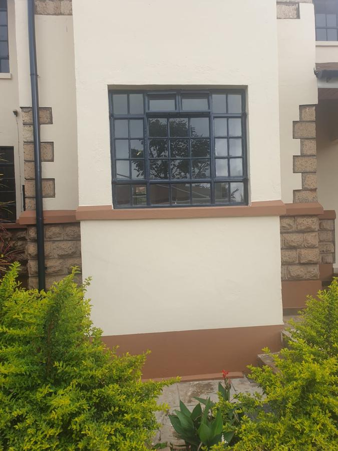 4 Bed Townhouse with En Suite at Runda - 19