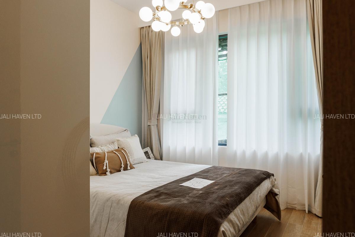 2 Bed Apartment with En Suite in Lavington - 8