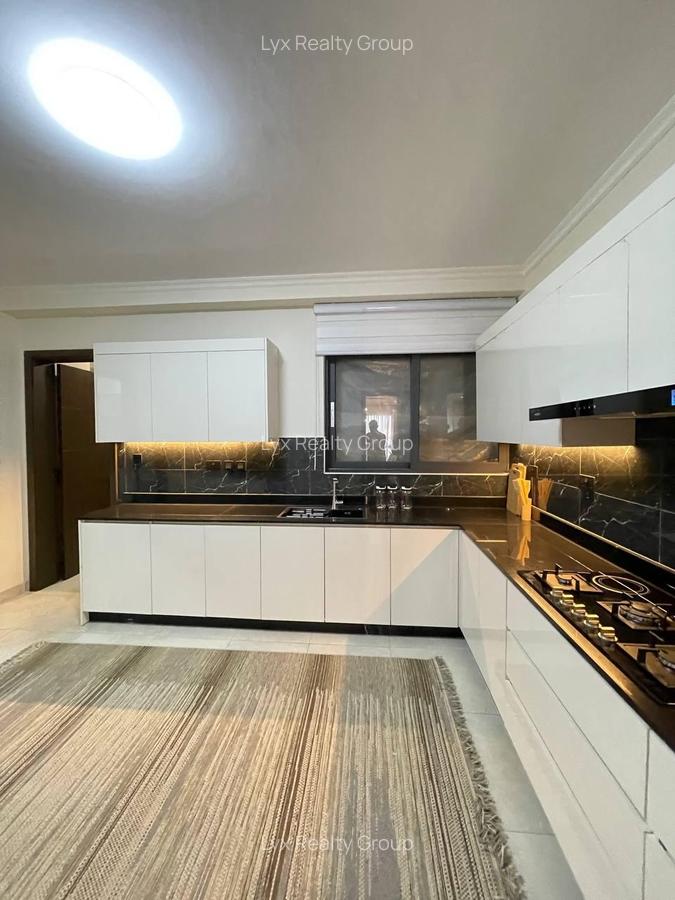 4 Bed Apartment with En Suite in Kileleshwa - 3