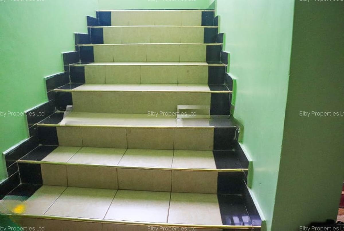 4 Bed House with En Suite at Garden Estate - 7