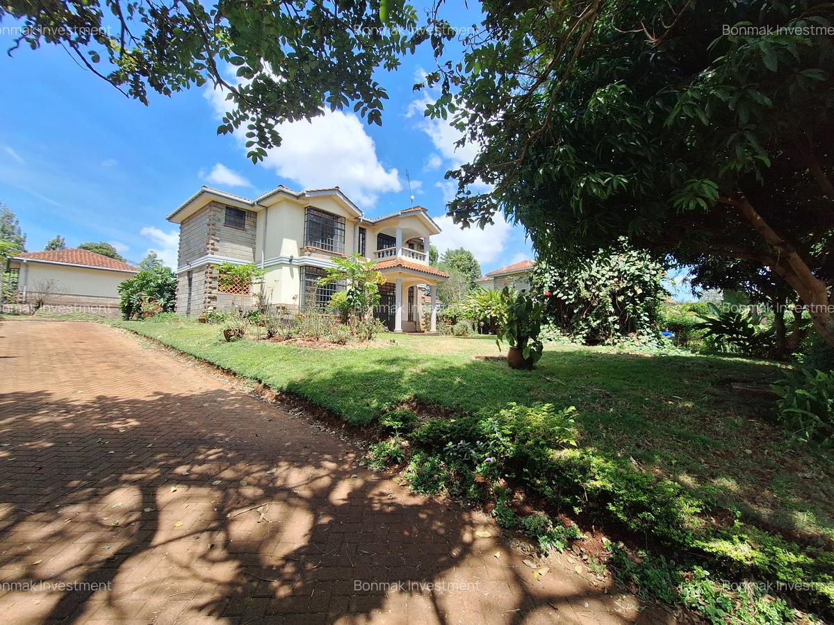 4 Bed Townhouse with En Suite at Rossylin Heights - 1