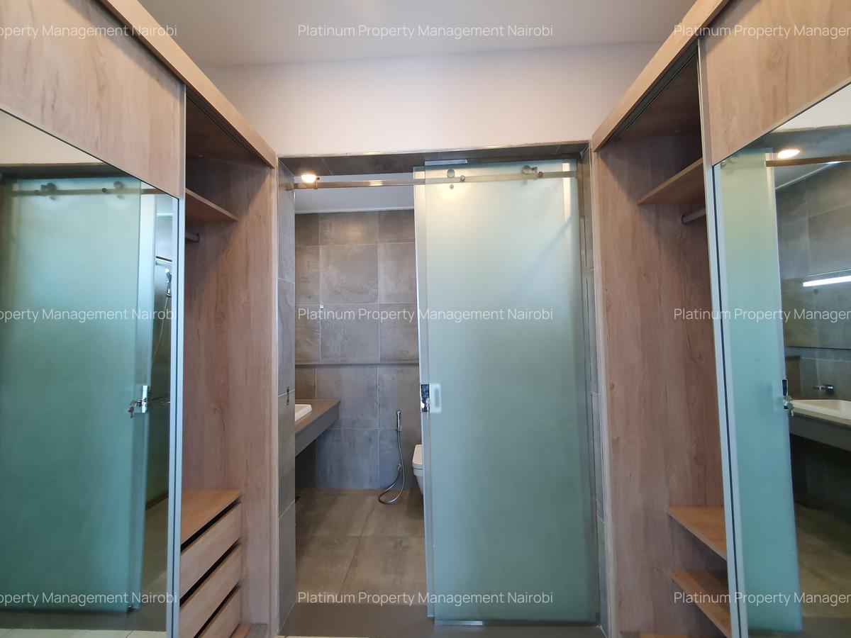 2 Bed Apartment with En Suite at Skynest - 14