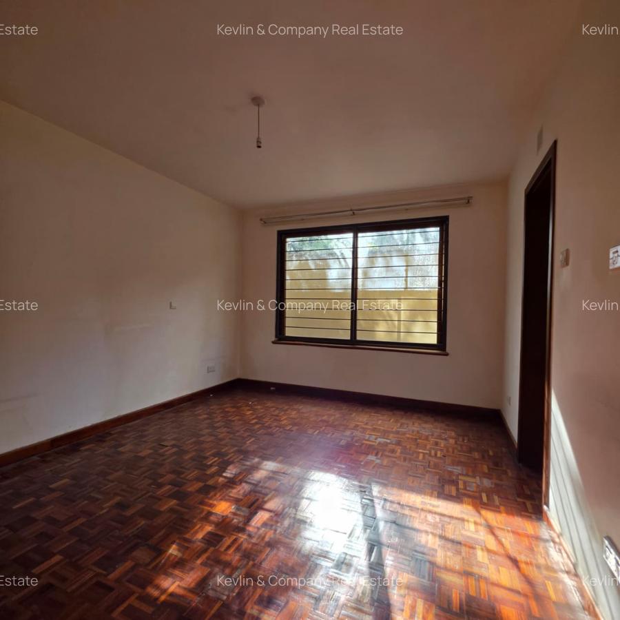 5 Bed Apartment with En Suite in Kileleshwa - 7