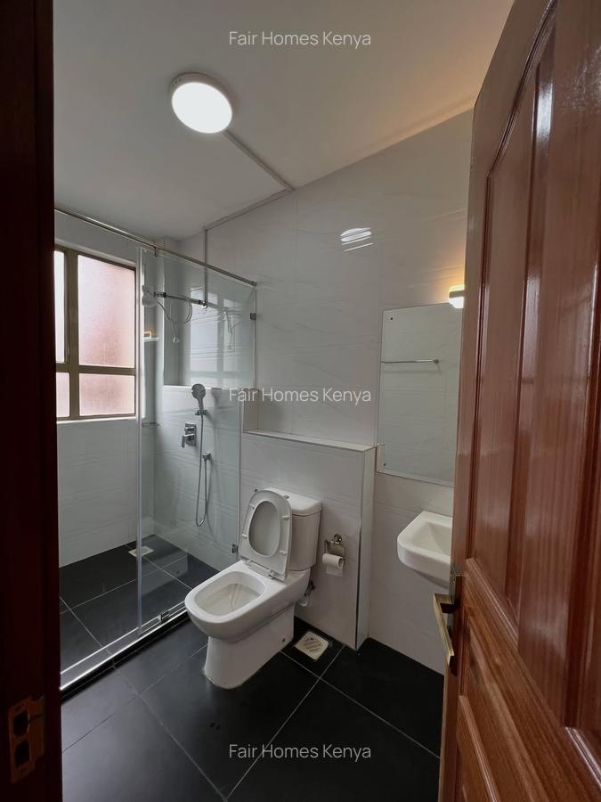 3 Bed Apartment with En Suite at Othaya Road - 11