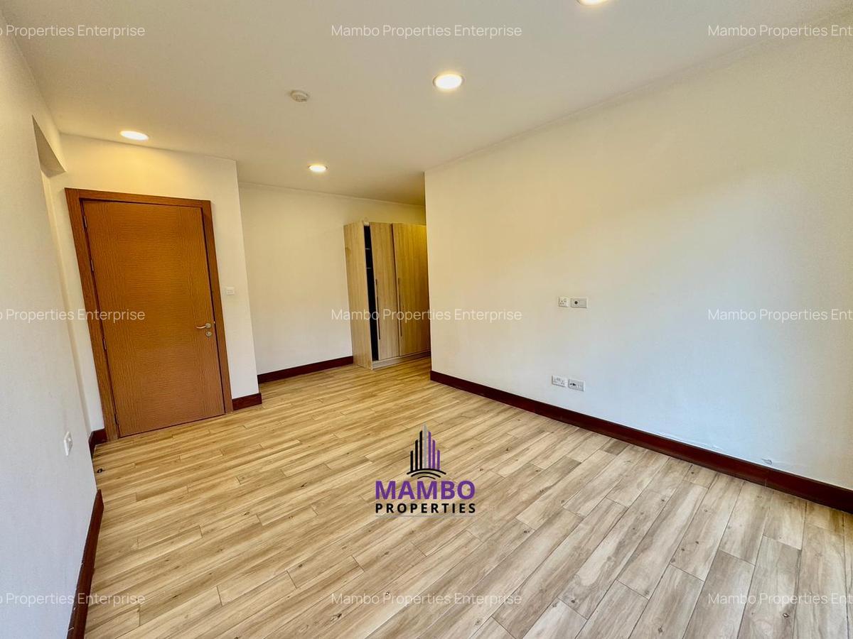2 Bed Apartment with En Suite at City Park Drive - 13