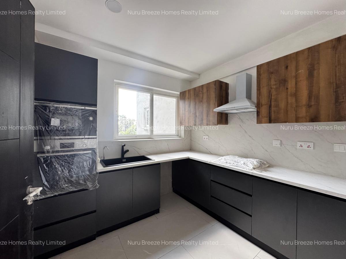 2 Bed Apartment with En Suite in General Mathenge - 17