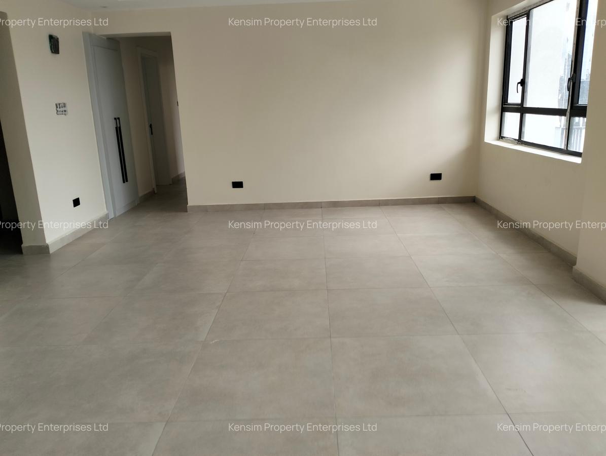 3 Bed Apartment with En Suite in Spring Valley - 2