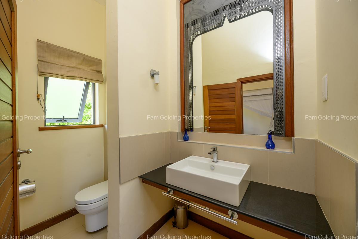 3 Bed Villa with En Suite at Mandharini - 18