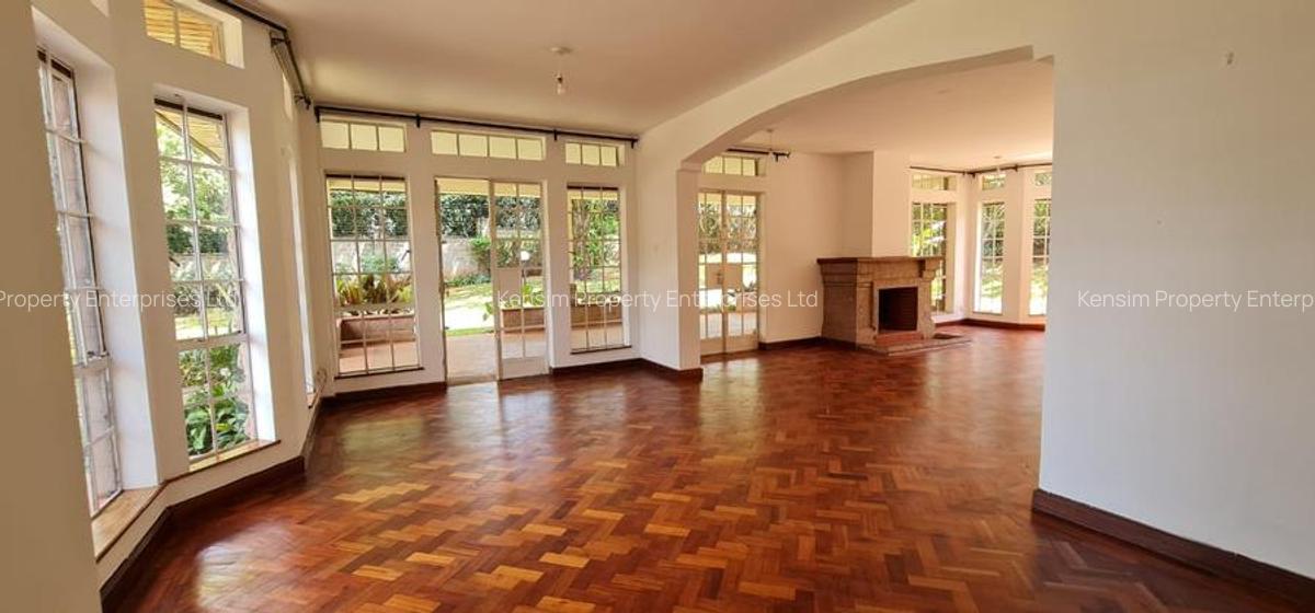 5 Bed Townhouse with En Suite in Rosslyn - 6