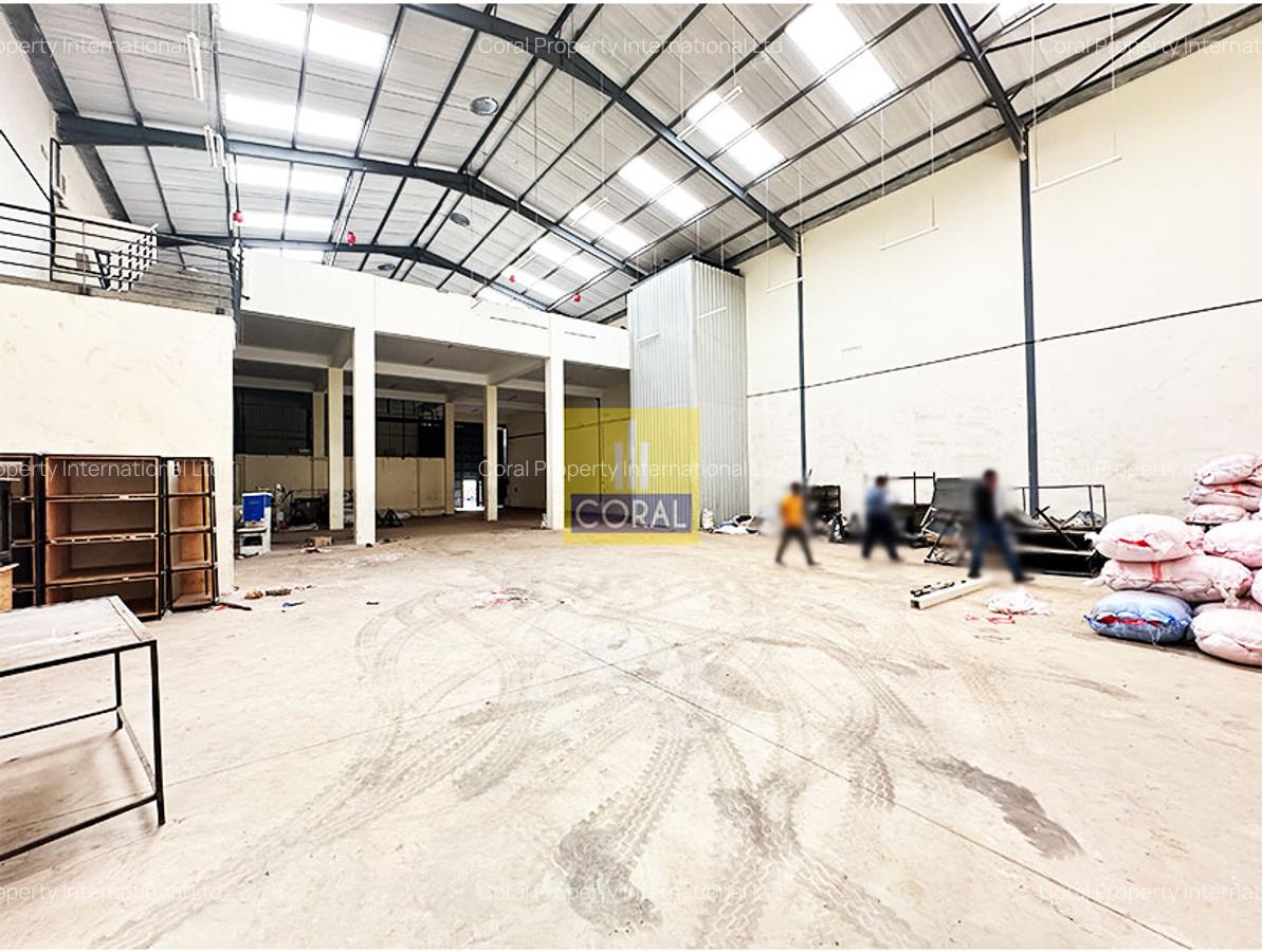 10,700 ft² Warehouse in Ruiru - 2