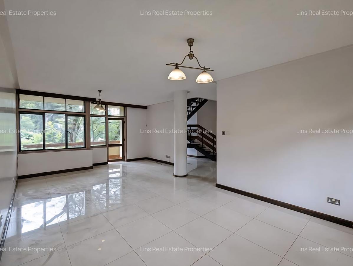 Serviced 4 Bed Apartment with En Suite in Riverside - 7