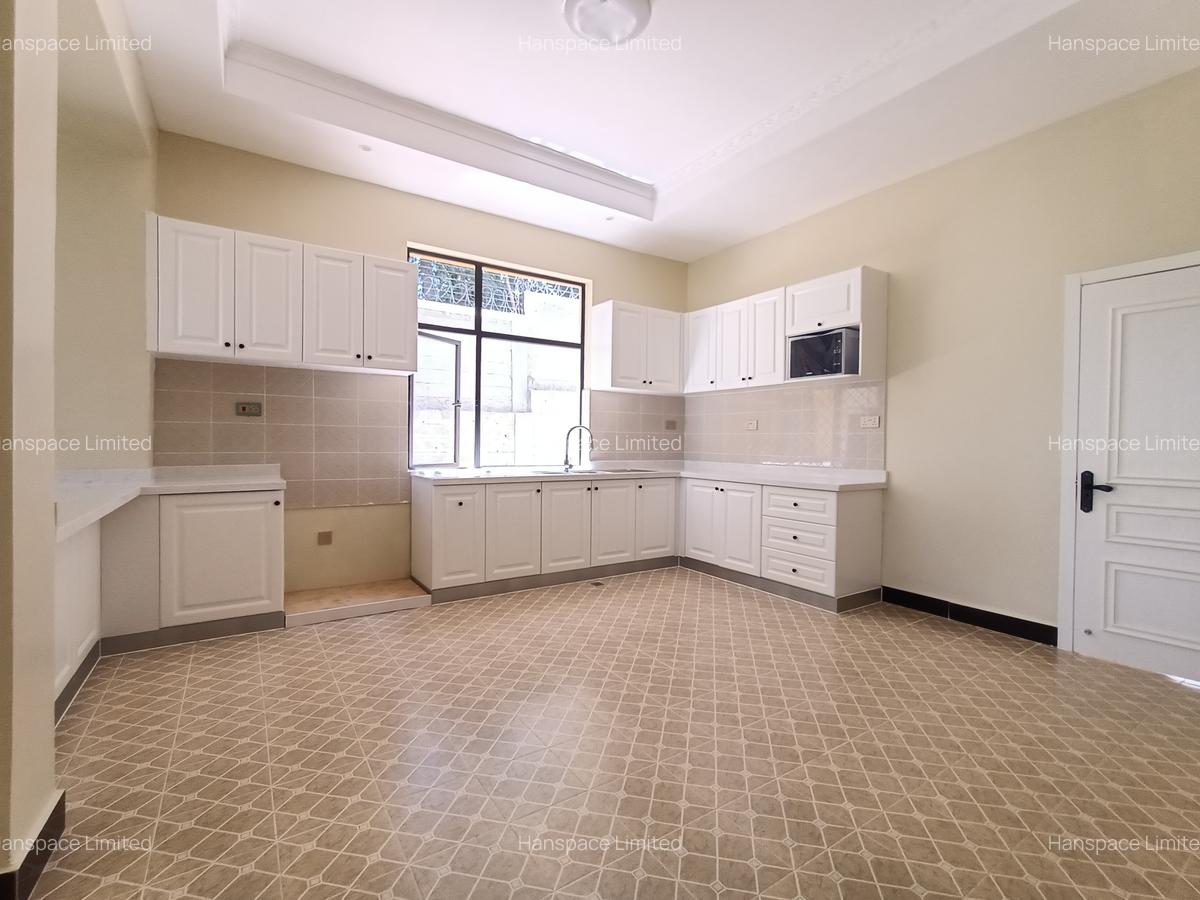 5 Bed Villa with En Suite in Karen - 6
