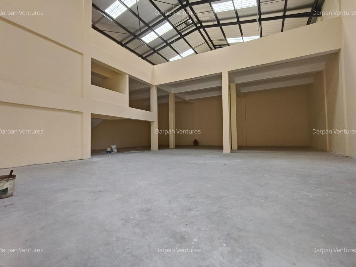 7,099 ft² Warehouse with Backup Generator in Ruaraka - 11