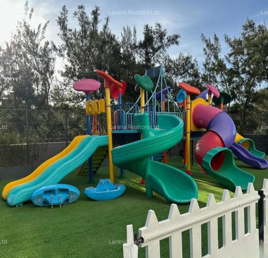 3 Bed Apartment with En Suite at Nyeri Rd - 16