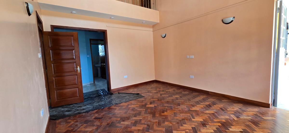 3 Bed House with En Suite at Varsityville - 3