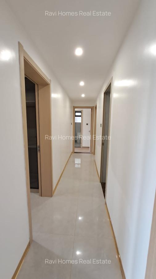 3 Bed Apartment with En Suite in Riverside - 5