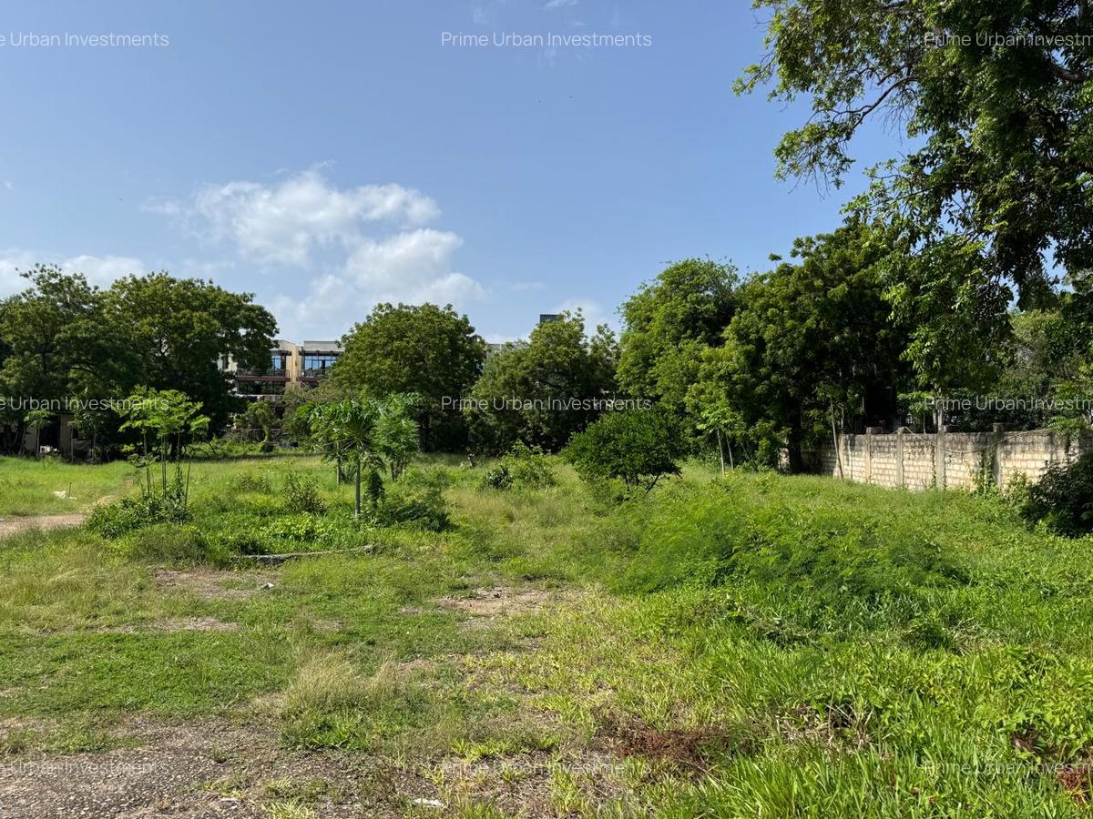 Residential Land in Nyali Area - 2