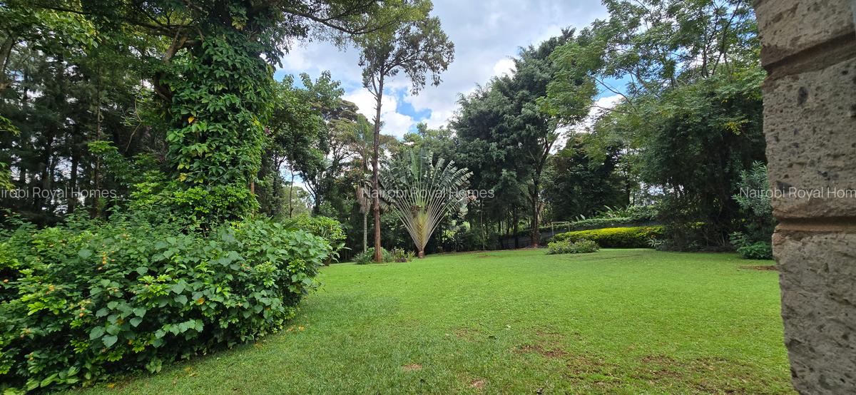 4 Bed House with En Suite at Runda Road - 18