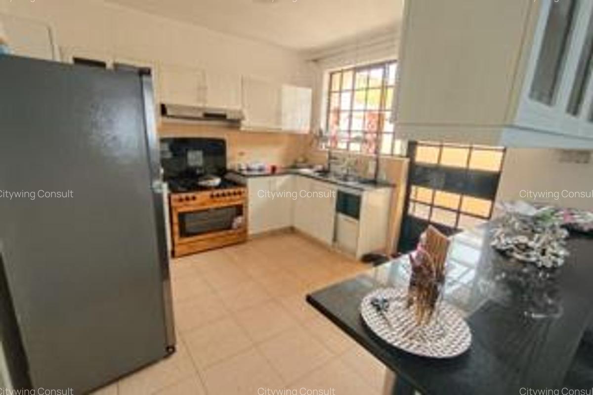 4 Bed Villa with En Suite at Loresho - 10