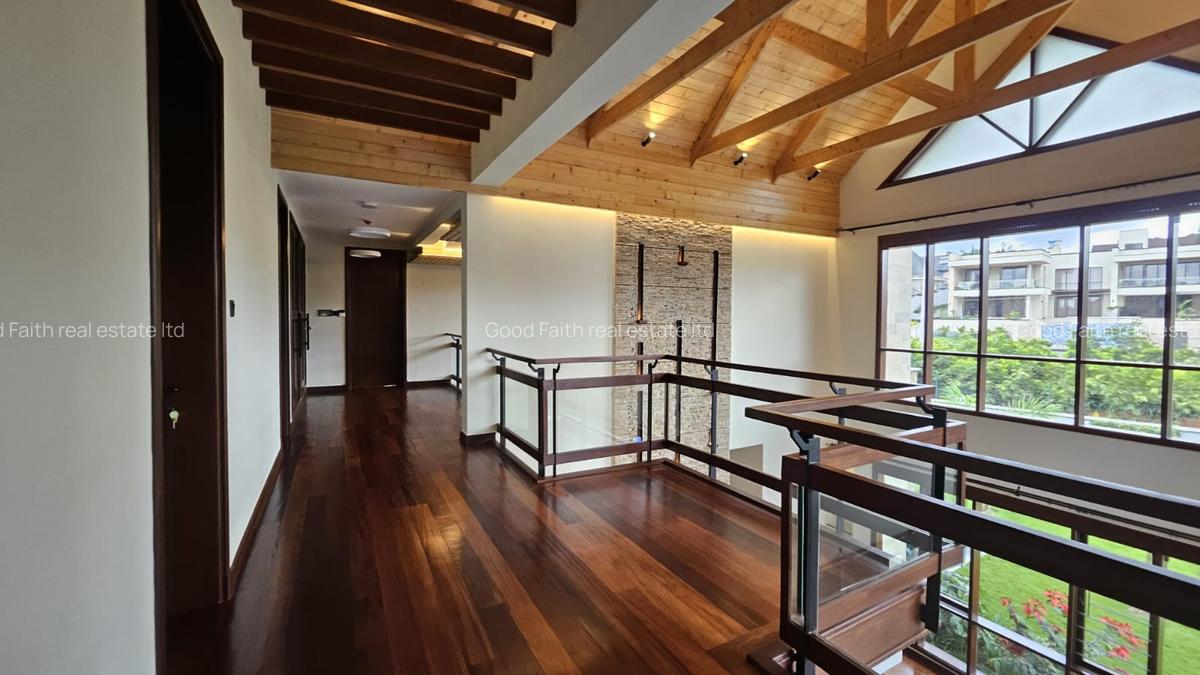 5 Bed House with En Suite in Runda - 15