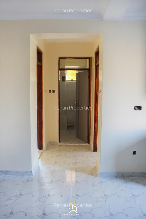 1 Bed Apartment with En Suite in Nyali Area - 3