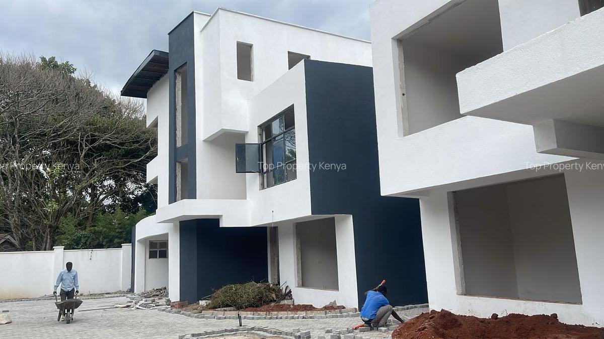 5 Bed House with En Suite at Lavington Owashika Road. - 13