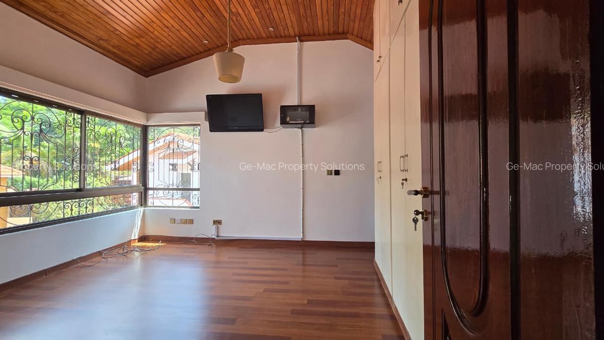 Commercial Property with Backup Generator in Gigiri - 16