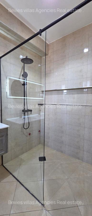 4 Bed Apartment with En Suite at Parklands - 13