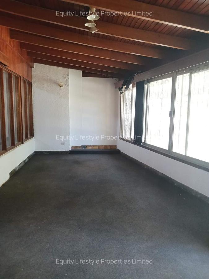 Commercial Property with Service Charge Included in Lavington - 7