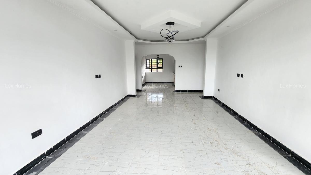 3 Bed House with En Suite at Forest Line Road - 2