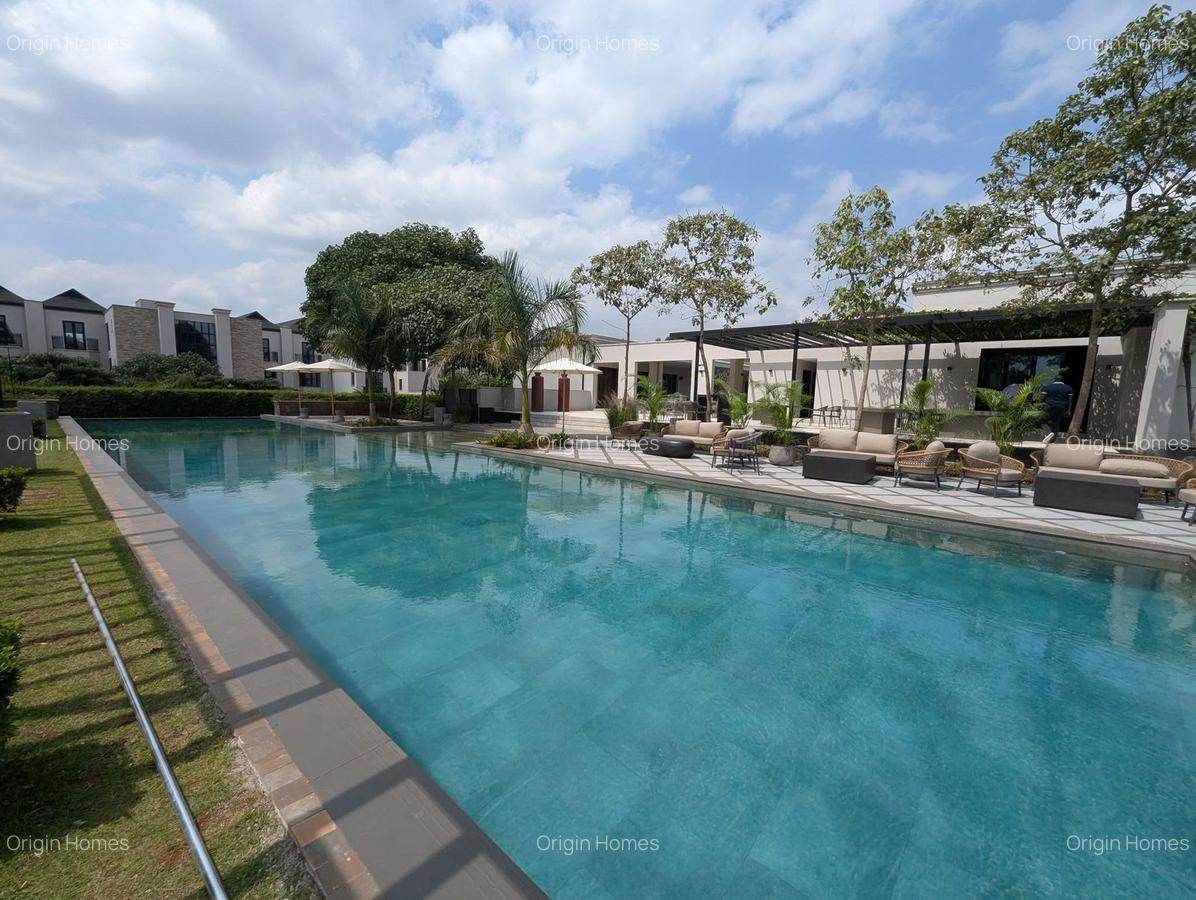 4 Bed Townhouse with En Suite at Runda - 14