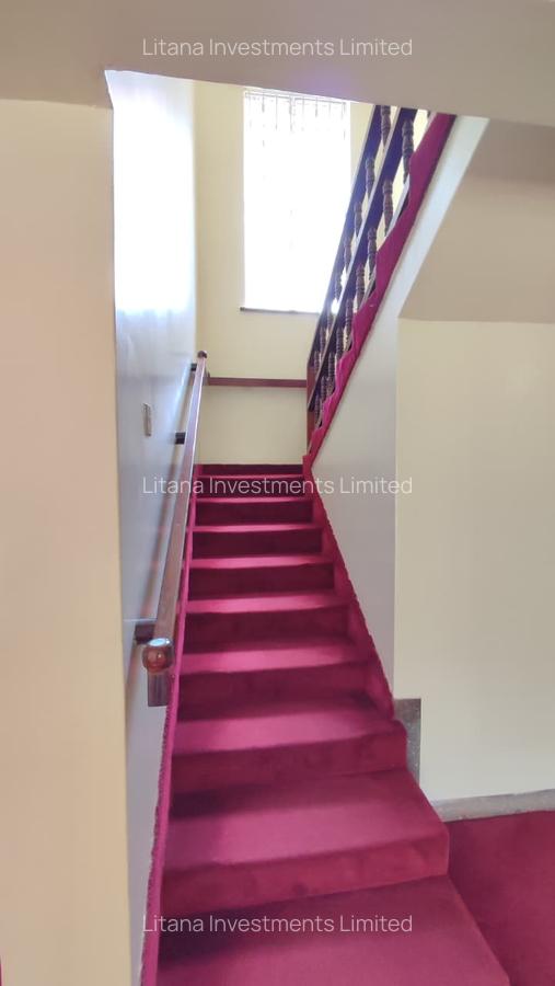 5 Bed House with Staff Quarters in Lavington - 12