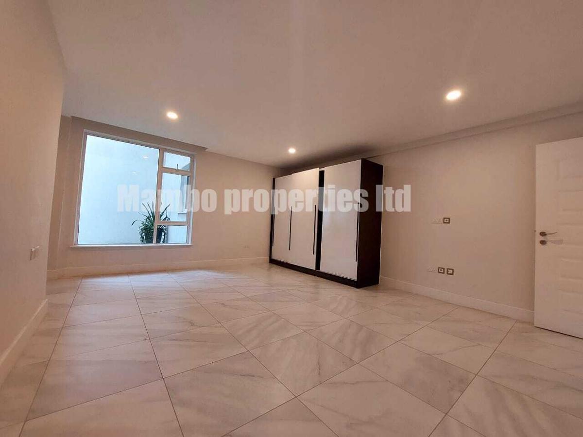 3 Bed Apartment with En Suite at Rhapta Rd - 20