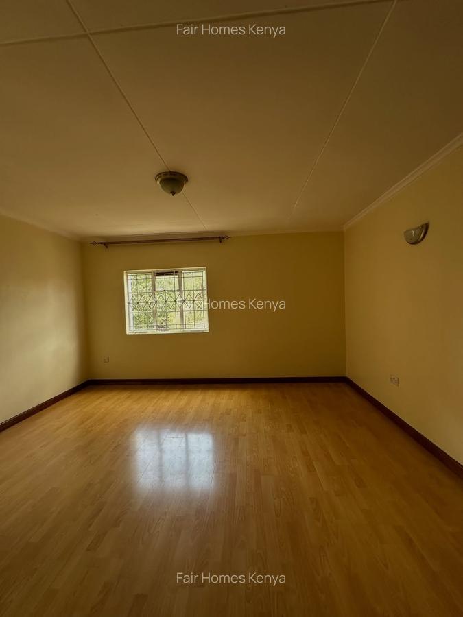 5 Bed Townhouse with En Suite at James Gichuru - 8