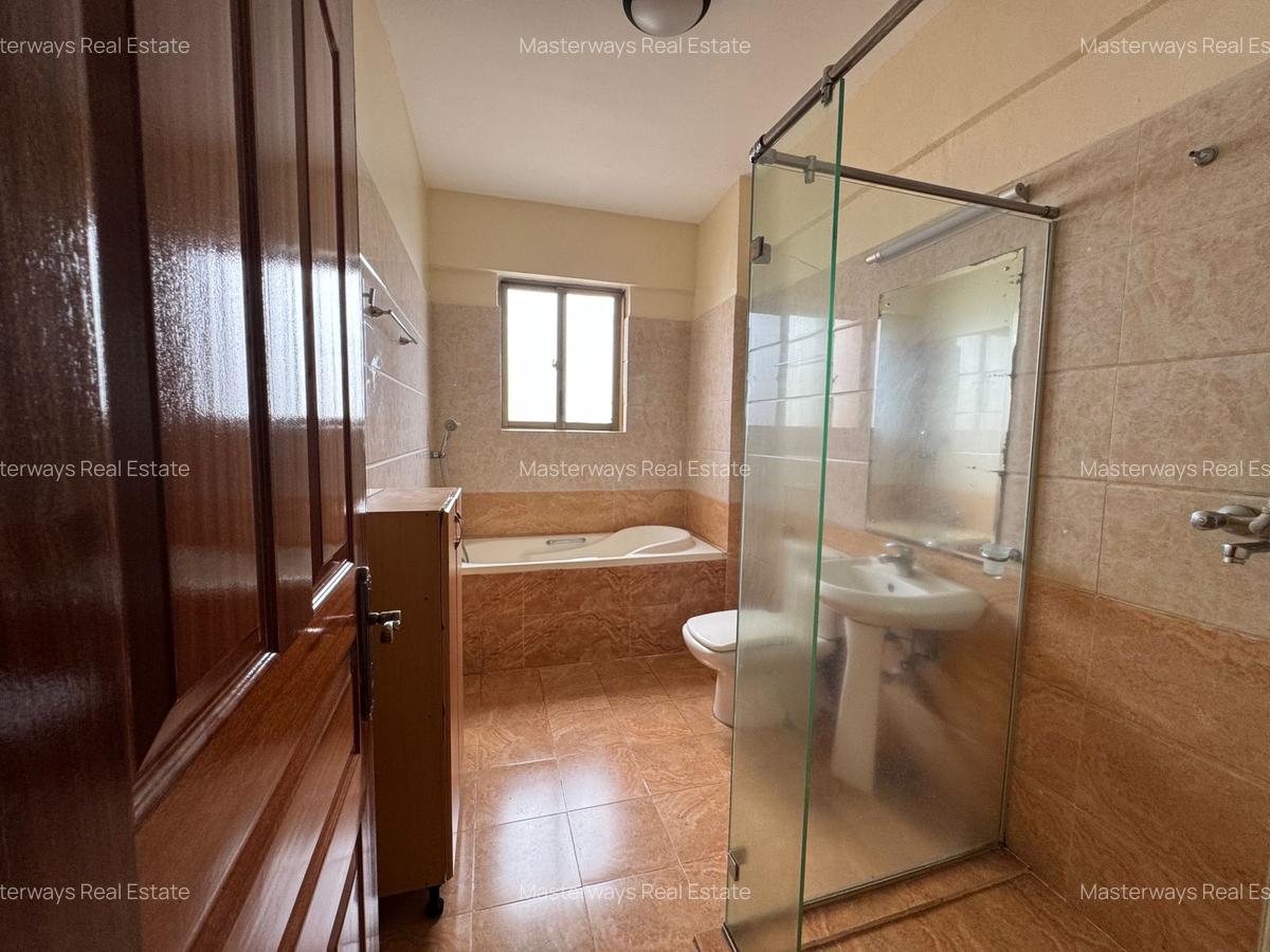 Serviced 3 Bed Apartment with En Suite in Riara Road - 7