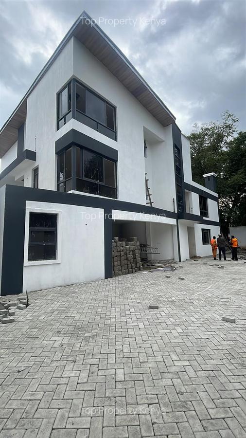 5 Bed House with En Suite at Lavington Owashika Road. - 1