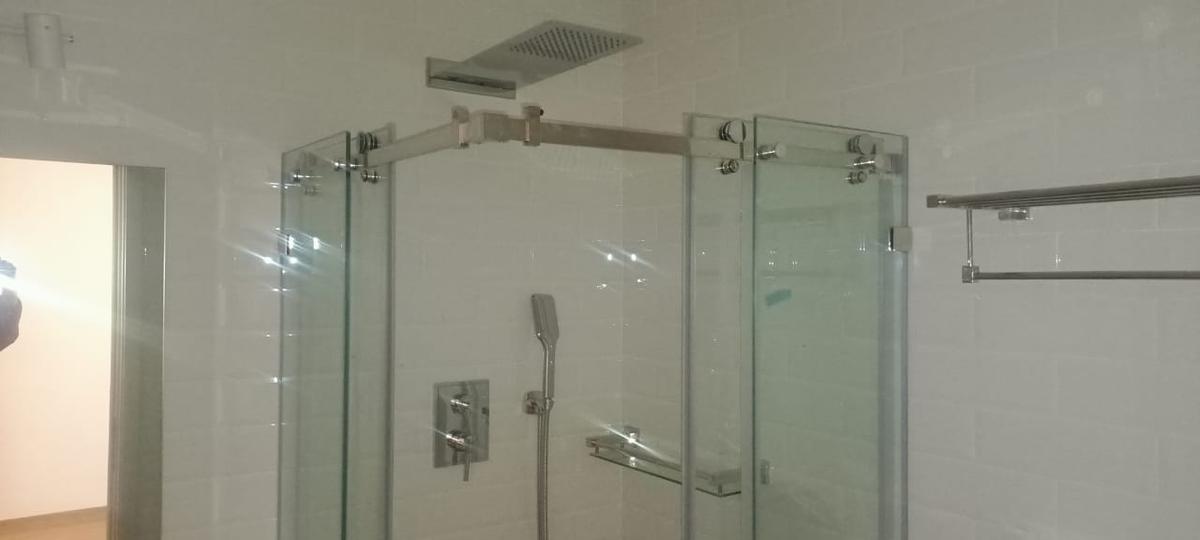 3 Bed Apartment with En Suite in Lavington - 6
