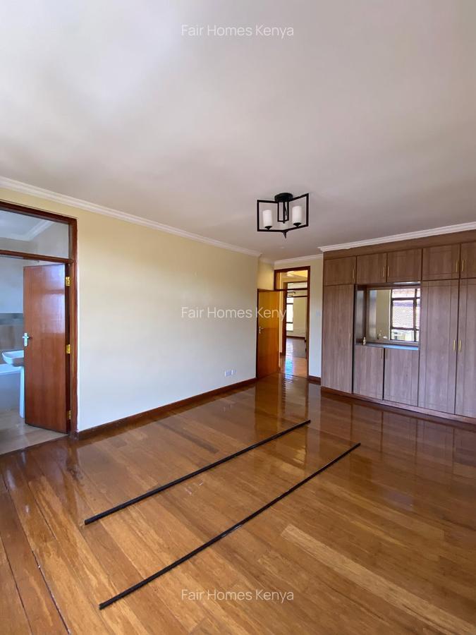 5 Bed Townhouse with En Suite at Amboseli Road - 15